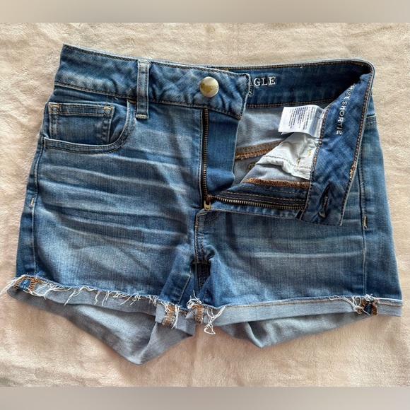 American Eagle Outfitters Blue Jean Shorts - Picture 9 of 10